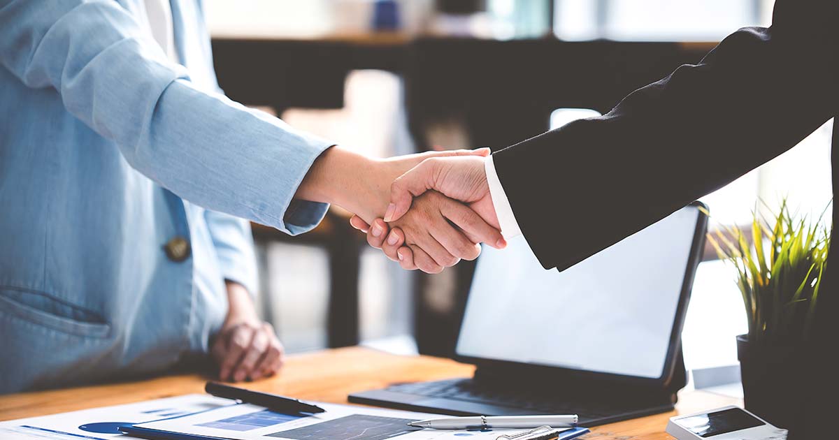 🤝 How to Close a Sale: Preparation, Negotiation, and Techniques